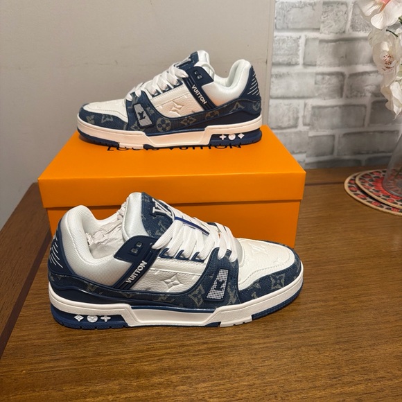 Louis Vuitton Other - Louis Vuitton White and Navy Monogram Court Sneakers